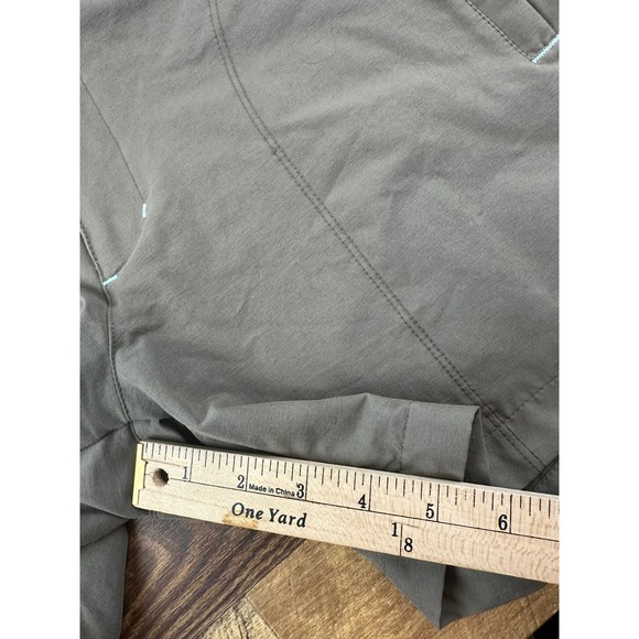 Title Nine Diana's‎ Womens Sz 6 Gray Walking Hiking Shorts  USA Made - Picture 5 of 6